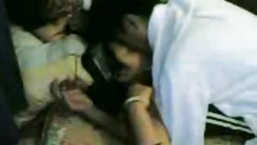 બીબીસી બેંગ્સ ધ બ્રાઈડ સાથે સંગીતકાર સેક્સ બીપી વીડીયો સેકસી બીપી વીડીયો