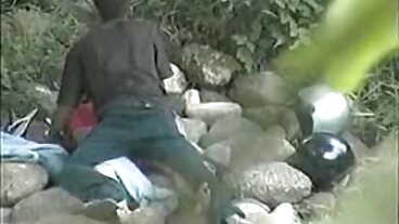 બજેટ ફોન્ઝ દ્વારા બીપી સેકસી વીડીયો ઓપન સ્ટે-એટ-હોમ મોમ બૅન્ક્ડ