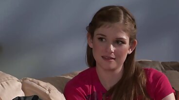 મિયામીમાં સુવ્યવસ્થિત રીડ-આર બેન્જ્ડ બીપી સેકસી ગુજરાતી વીડીયો