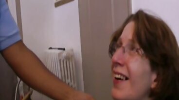 સાવકી બહેનો સેકસી બીપી વીડીયો ઓપન કાર્લા અને ઝોયે ગુદા માટે એક ટોટી વહેંચે છે