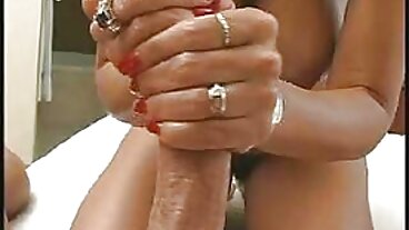 Brazzers: PornHD પર બીપી સેકસી બીપી વીડીયો Vanna Bardot સાથે સ્મેશ કરવા માટે ડિચિંગ ક્લાસ