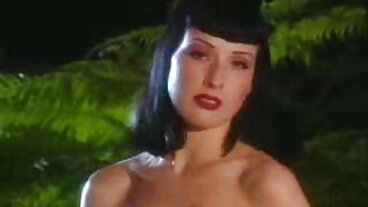 બ્લેક-ફ્રાઇડે બ્રાઉલ હોટ FFM થ્રીસમમાં ફેરવાય છે સેકસી બીપી વીડીયો ઇંગલિશ