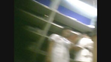 પોન્ડ્સ એન્ડ પાઉન્ડિંગ ફૂટ. એવલિન ડેલાઈ સાથે રોમેન્ટિક બીપી સેકસી વીડીયો ઓપન ગેટવે