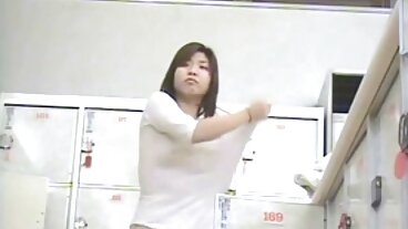 ચીટર કબાટમાં બીપી સેકસી વીડીયો ઓપન છુપાવે છે - પરંતુ હજુ પણ સ્લટને fucks!